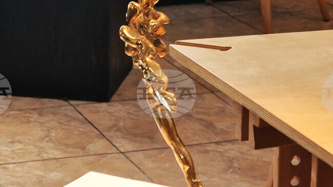 Веселин Мезеклиев получи „Икар“ за поддържаща мъжка роля