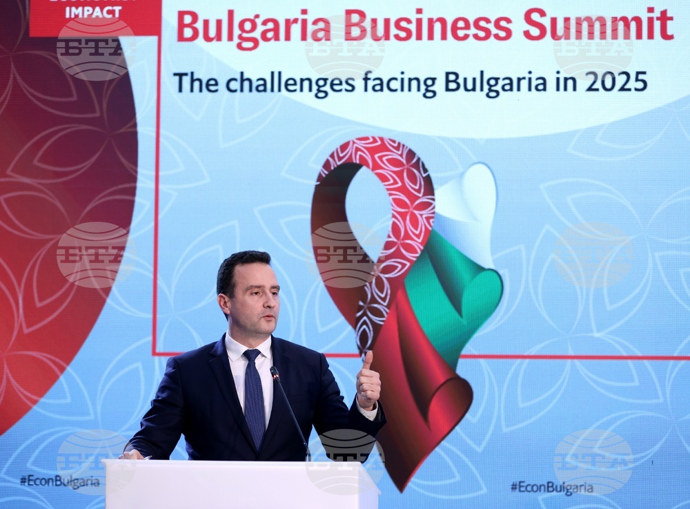 Energy Minister Presents Cabinet's Priorities in Energy Sector at Forum in Sofia