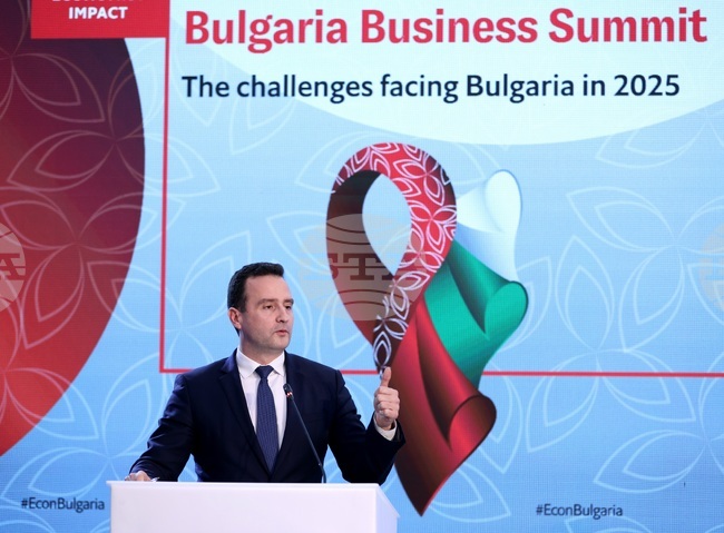 Energy Minister Presents Cabinet's Priorities in Energy Sector at Forum in Sofia