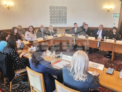 Парламент - Комисия по труда и социалната политика