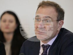 Парламент - Комисия по труда и социалната политика