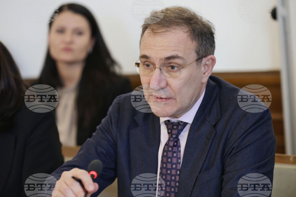 Парламент - Комисия по труда и социалната политика