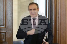 Парламент - Комисия по труда и социалната политика