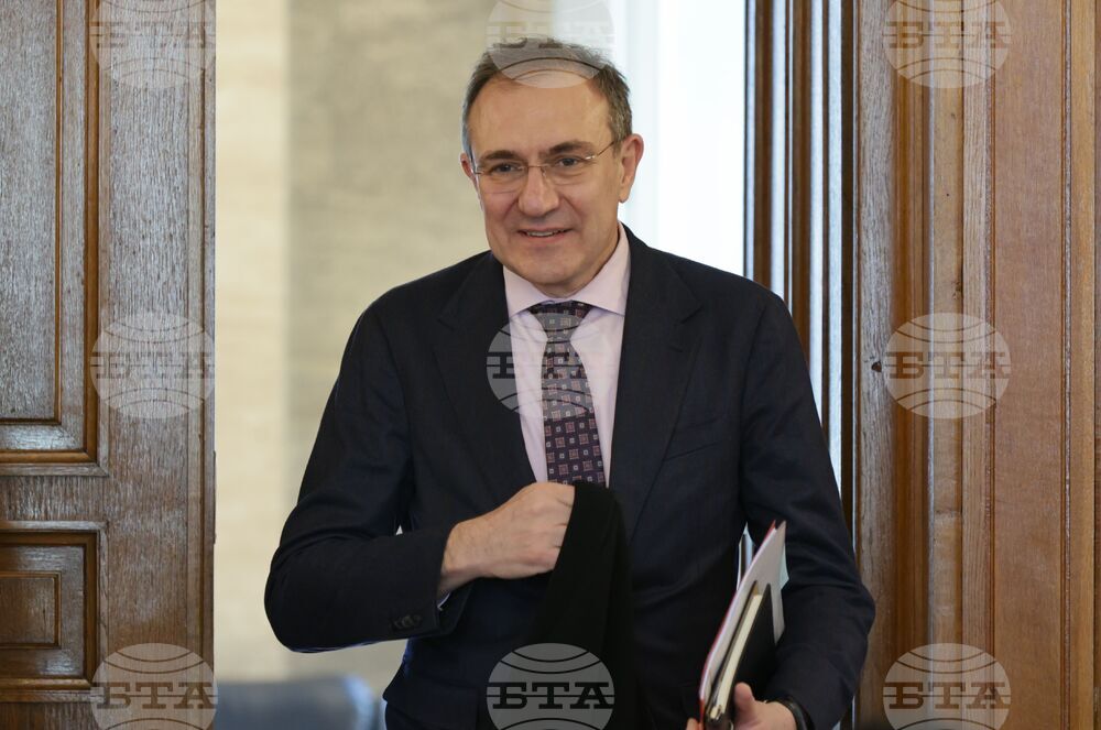 Парламент - Комисия по труда и социалната политика