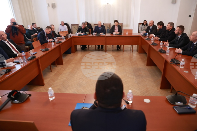 Комисията по отбрана подкрепи придобиването на оборудване за комуникационна сигурност за новостроящите се кораби за ВМС