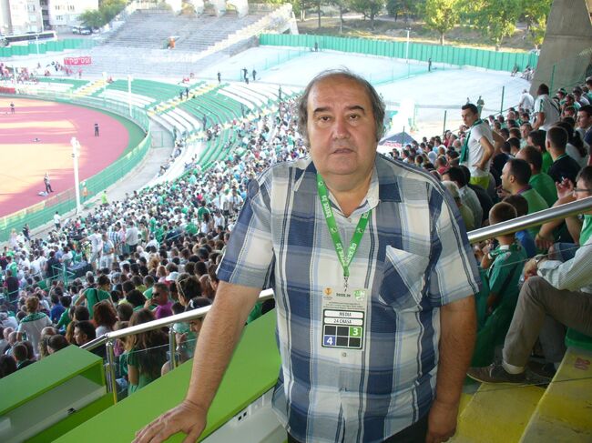 Премиерата на книгата "Ноти от мелодията на живота" на журналиста Ваньо Стоилов ще бъде в Казанлък