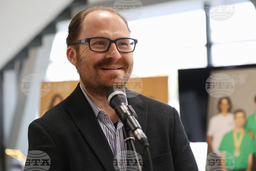 Бургас - „Фантастични умове" - изложба