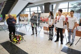 Бургас - „Фантастични умове" - изложба