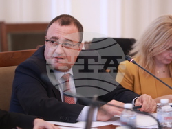 Парламент - Комисия по регионална политика, благоустройство и местно самоуправление