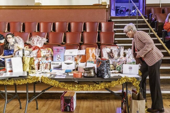 Училище „Св. св. Кирил и Методий“ в Бостън и Кейп Код подкрепи проекта за разширяване на новата сграда на Българския център в Билерика