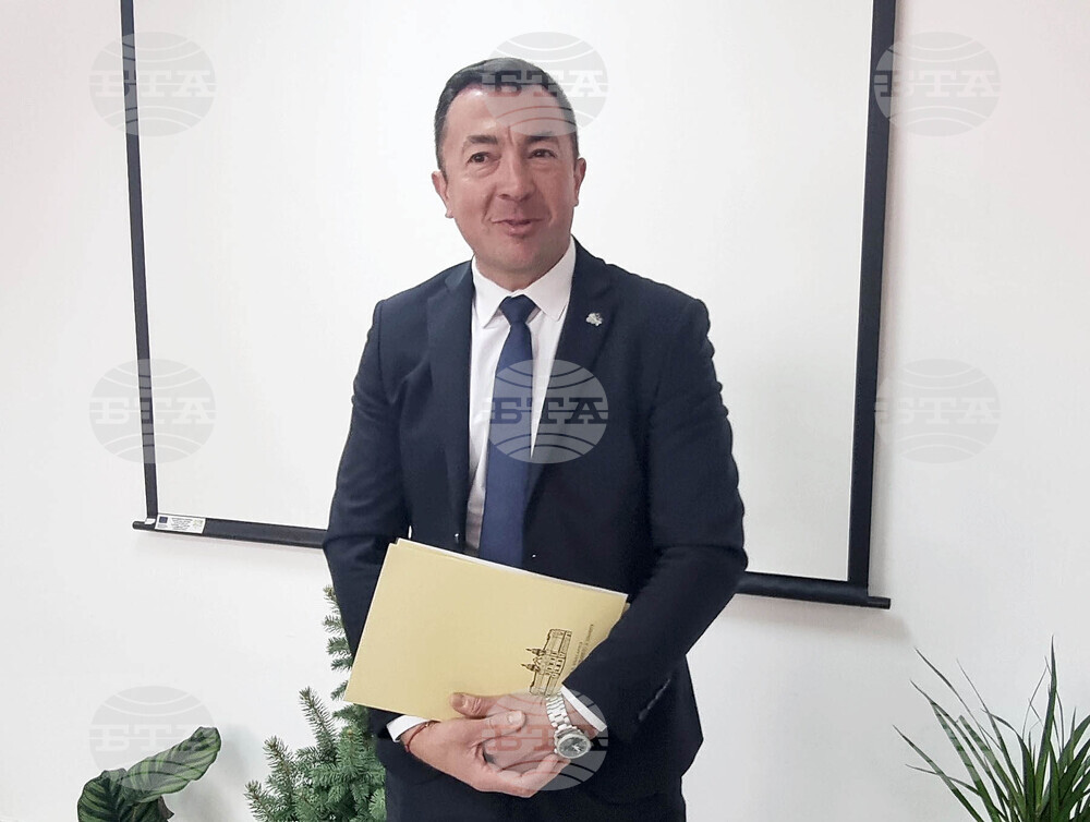 Шумен - Природен парк „Шуменско плато“ - годишнина - Янислав Янчев