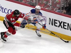 Oilers Blackhawks Hockey