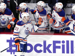 Oilers Blackhawks Hockey