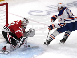 Oilers Blackhawks Hockey