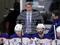 Oilers Blackhawks Hockey