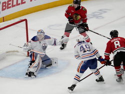 Oilers Blackhawks Hockey