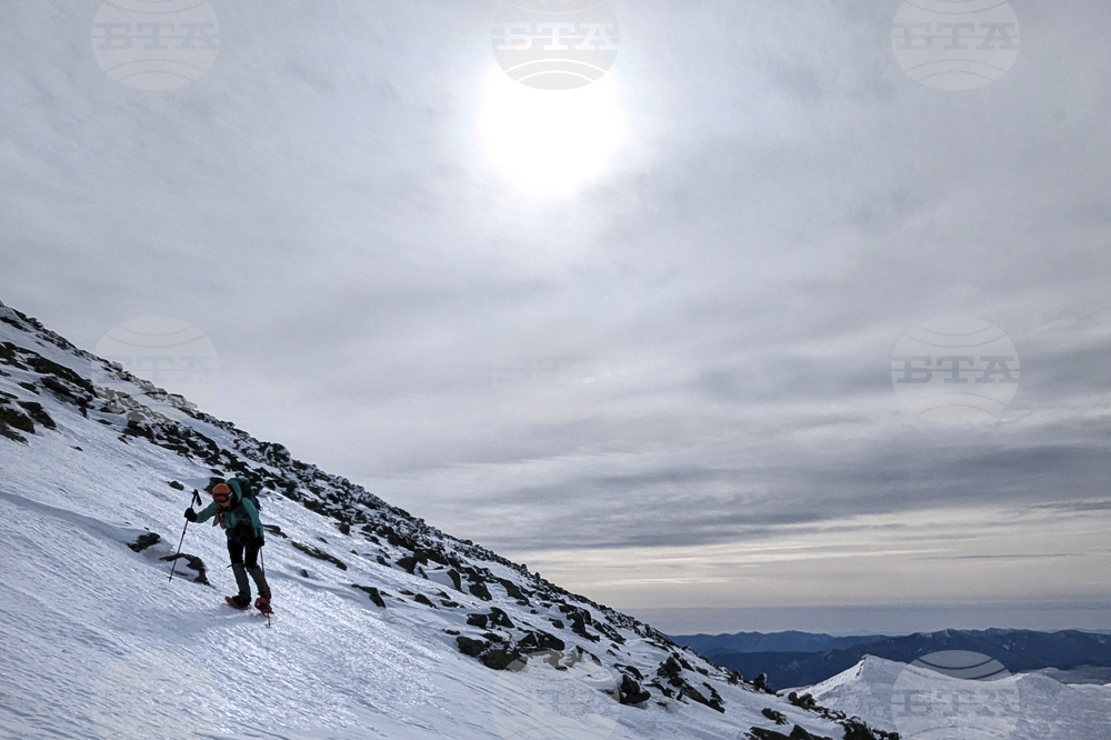 Румънските планински спасители са спасили 39 души в последните 24 часа, 13 от тях са транспортирани към болнични заведения