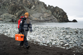 Антарктида - о. Ливингстън - д-р Севдалина Михайлова - интервю