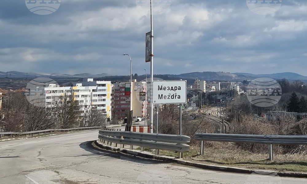 Ограничава се движението на тежкотоварни автомобили в посока София през Мездра - Роман - Батулци, съобщават от АПИ