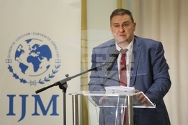 Международна конференция - трафик на хора