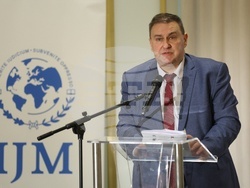 Международна конференция - трафик на хора