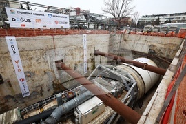 Метро - тунелопробивна машина - церемония