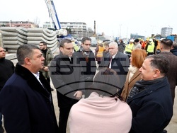 Метро - тунелопробивна машина - церемония