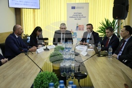 Министерство на труда и социалната политика - „Грижа в дома в община Костинброд“