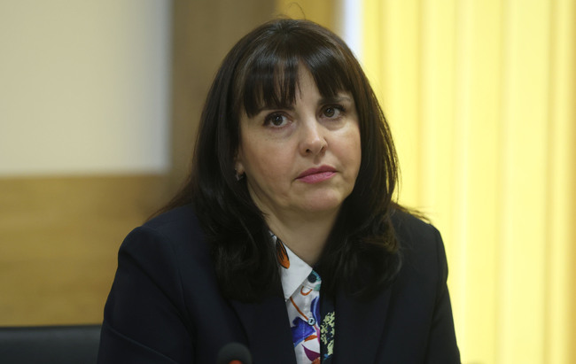 "Грижа в дома" е подкрепила над 44 хиляди души, вече имаме нов тип процедура, съобщи заместник-министър Наталия Ефремова