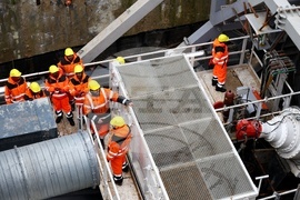 Метро - тунелопробивна машина - церемония