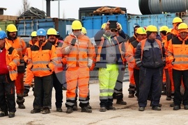 Метро - тунелопробивна машина - церемония