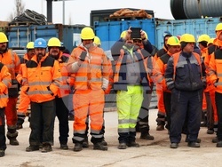 Метро - тунелопробивна машина - церемония