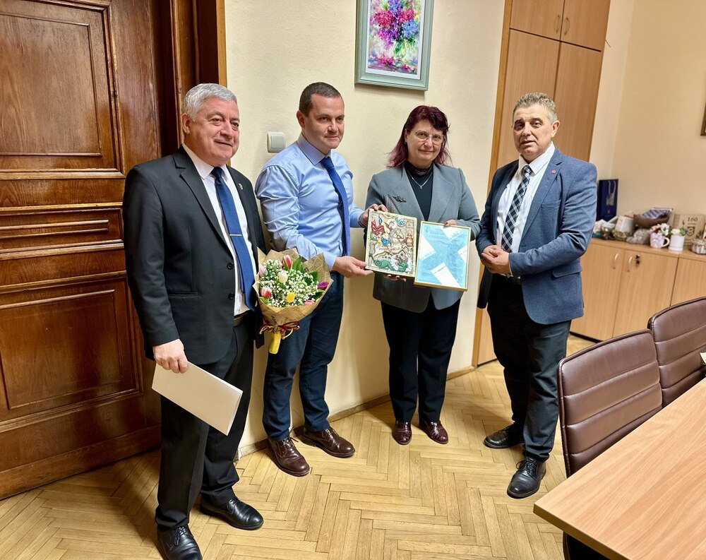 Община Русе: Пенчо Милков поздрави доц. д-р Десислава Атанасова за избора ѝ за ректор на РУ „Ангел Кънчев“ и подчерта ключовата роля на университета за региона и страната