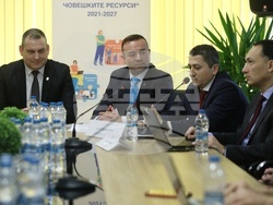 Министерство на труда и социалната политика - „Грижа в дома в община Костинброд“