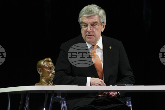 Президентът на МОК Томас Бах ще подаде оставка като член на организацията след края на мандата си