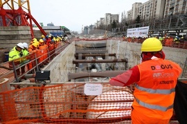 Метро - тунелопробивна машина - церемония