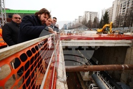 Метро - тунелопробивна машина - церемония