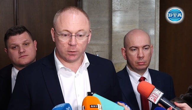 „Възраждане“ организира утре експертна кръгла маса в парламента, посветена на еврозоната