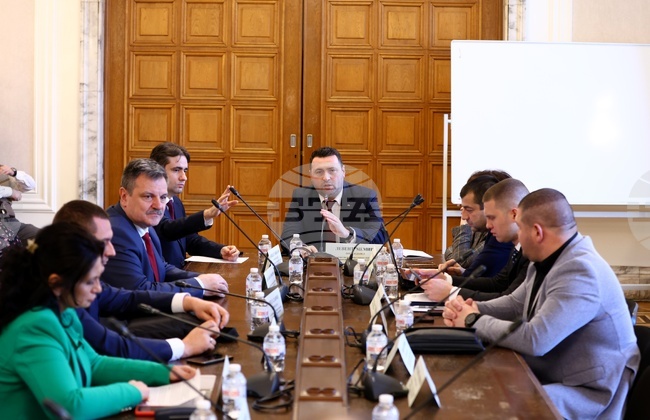 Народно събрание - Комисия по електронно управление и информационни технологии