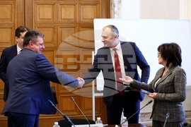 Народно събрание - Комисия по електронно управление и информационни технологии