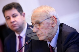 Парламент - Комисия по здравеопазването