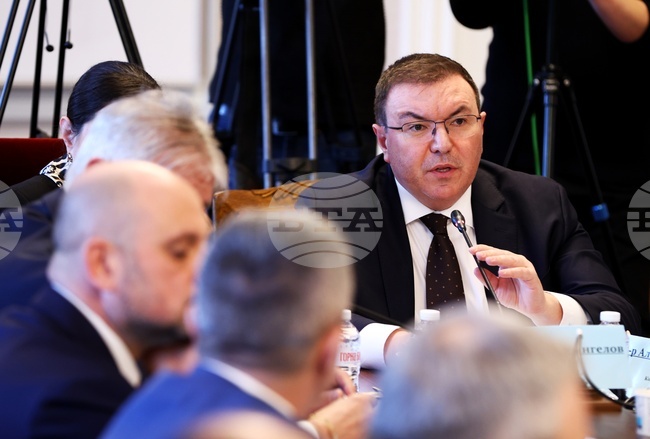 Здравната комисия прие решение за мерки за противодействие на рекламата, предлагането и продажбата на продукти, съдържащи наркотични вещества, прекурсори или техни аналози