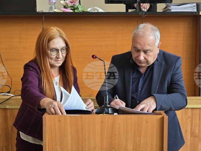 За последните шест месеца на 2024 г. Общински съвет - Петрич е приел 166 решения, отчете председателят Светла Данаилова 