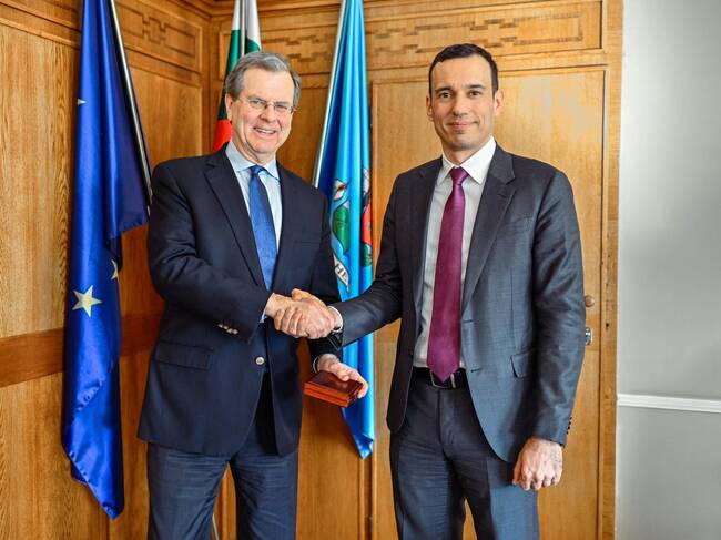 Sofia Mayor Meets Former Executive Director of American Jewish Committee