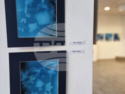 Ямбол - „Светлини и сенки в синьото" - изложба