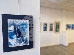 Ямбол - „Светлини и сенки в синьото" - изложба