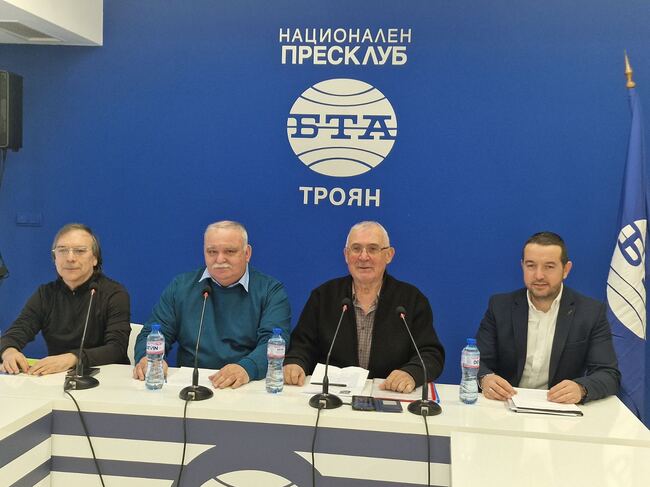 Пресконференция на групата на общинските съветници от ПП "ВМРО - БНД" в Общински съвет - Троян