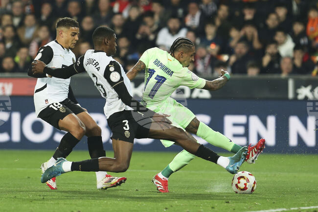 Виляреал и Валенсия завършиха наравно в мач от испанската Ла Лига