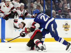 Senators Lightning Hockey