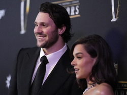 Super Bowl Honors Football